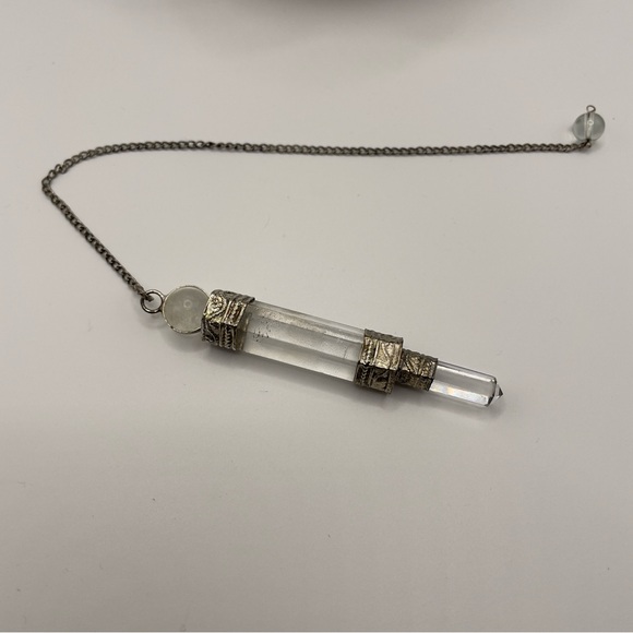 Rare 1992 Salem Quartz Wand • Worn by Abigail Williams in “Tituba’s Tale” 🔮✨ - Picture 4 of 8